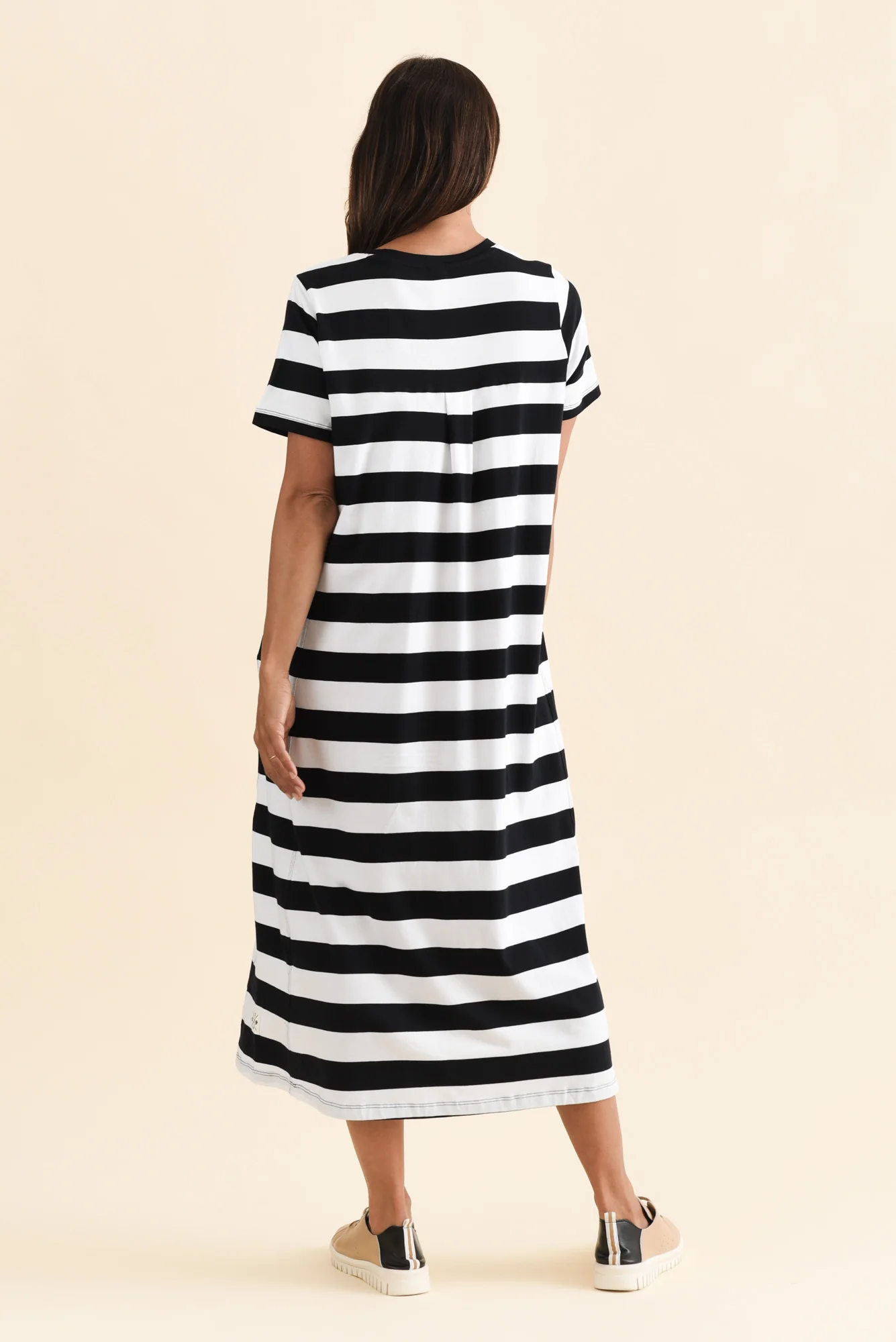 Adira Black Stripe Pocket Dress - Image 4
