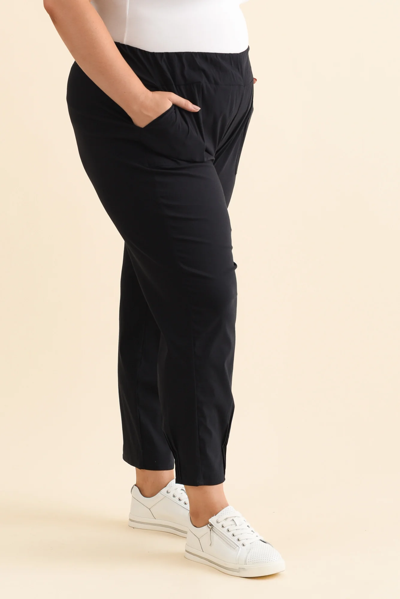 Air-Lite Navy Stretch Pocket Pants - Image 9