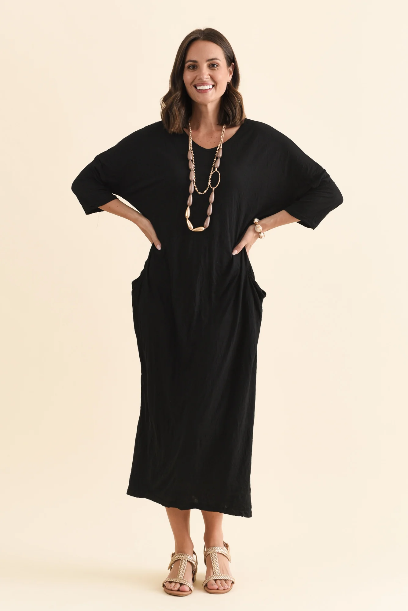 Travel Black Crinkle Cotton Sleeved Maxi Dress - Image 6
