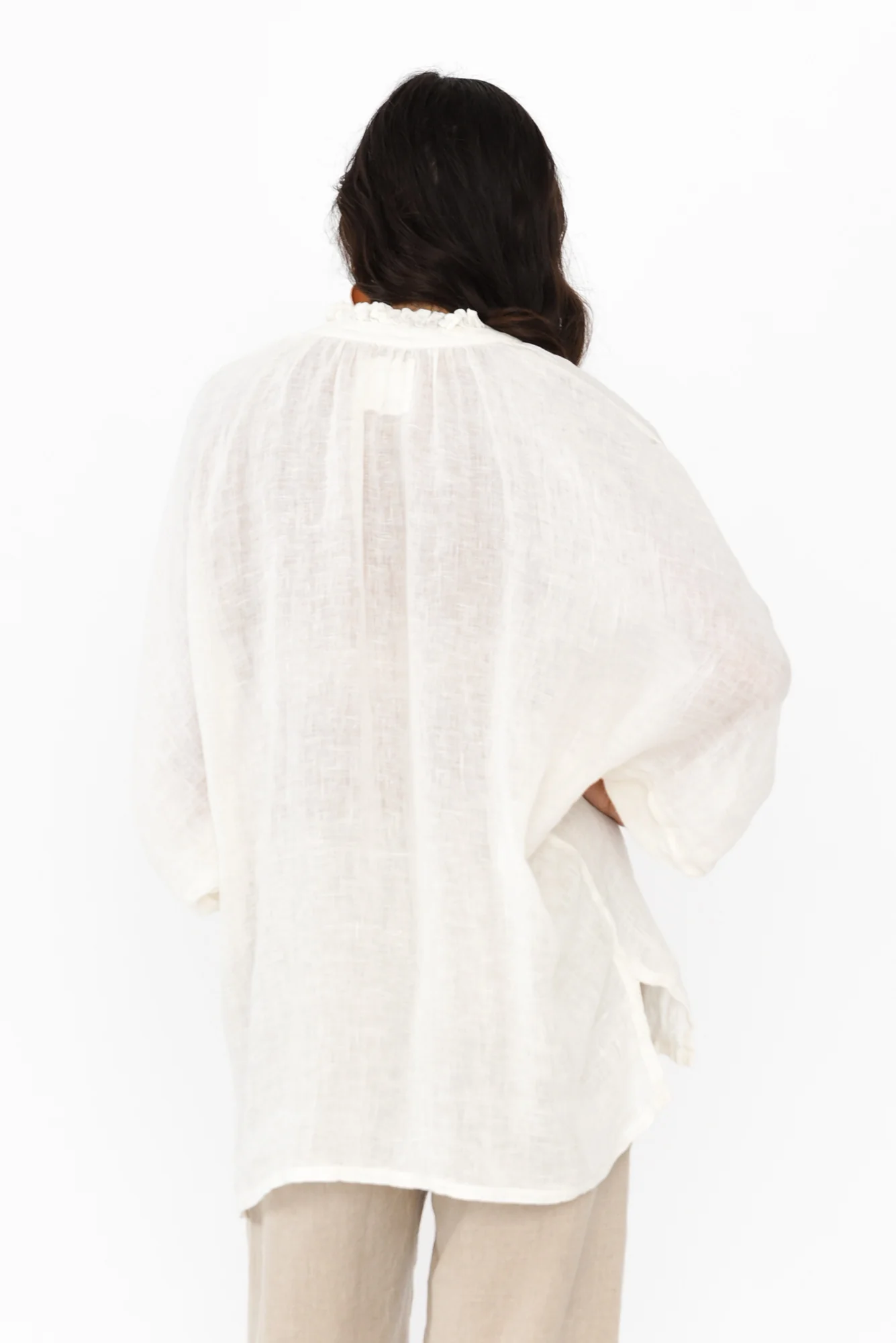Granada White Linen V Neck Top - Image 4