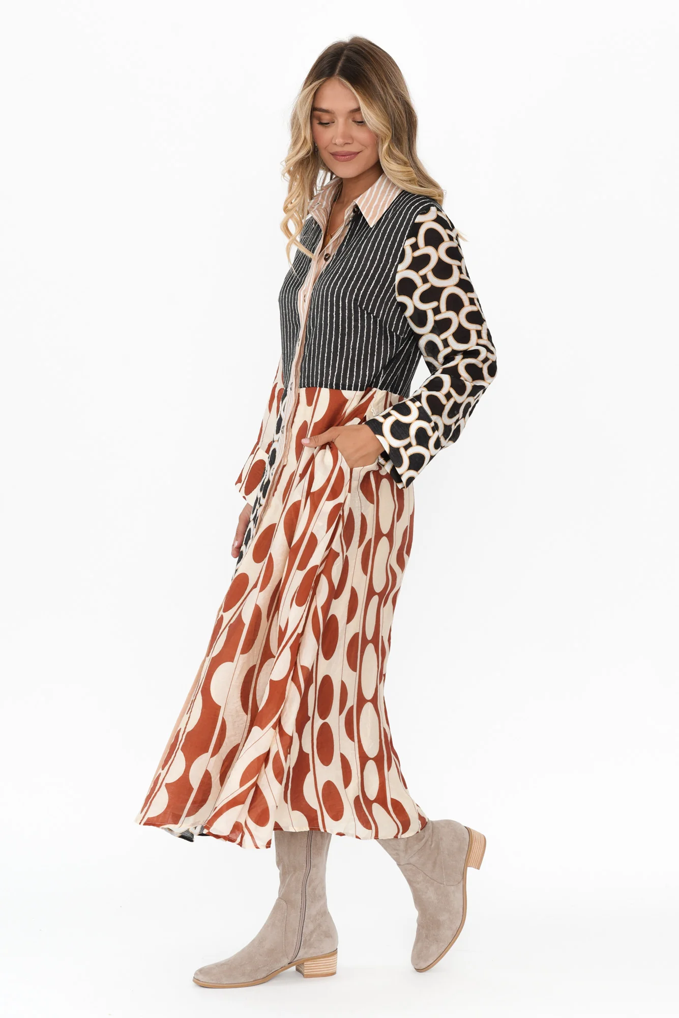 Lucie Blush Geo Collared Dress - Image 3