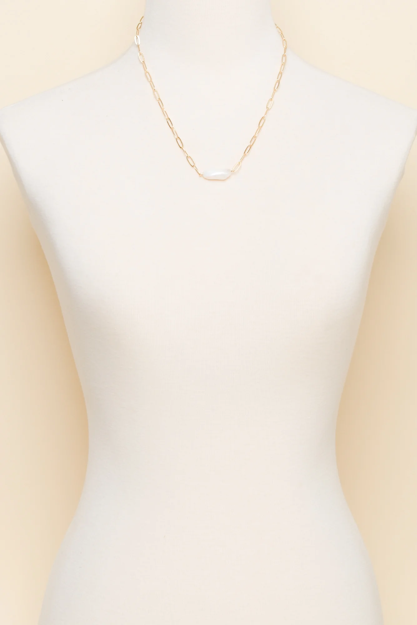 Sallie Gold Pearl Necklace - Image 2