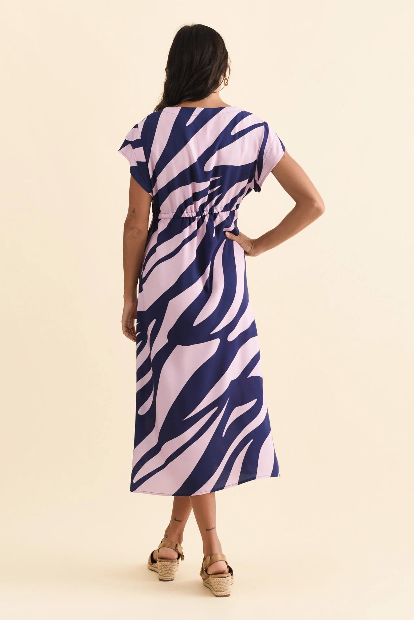 Suzette Pink Swirl Midi Dress - Image 4