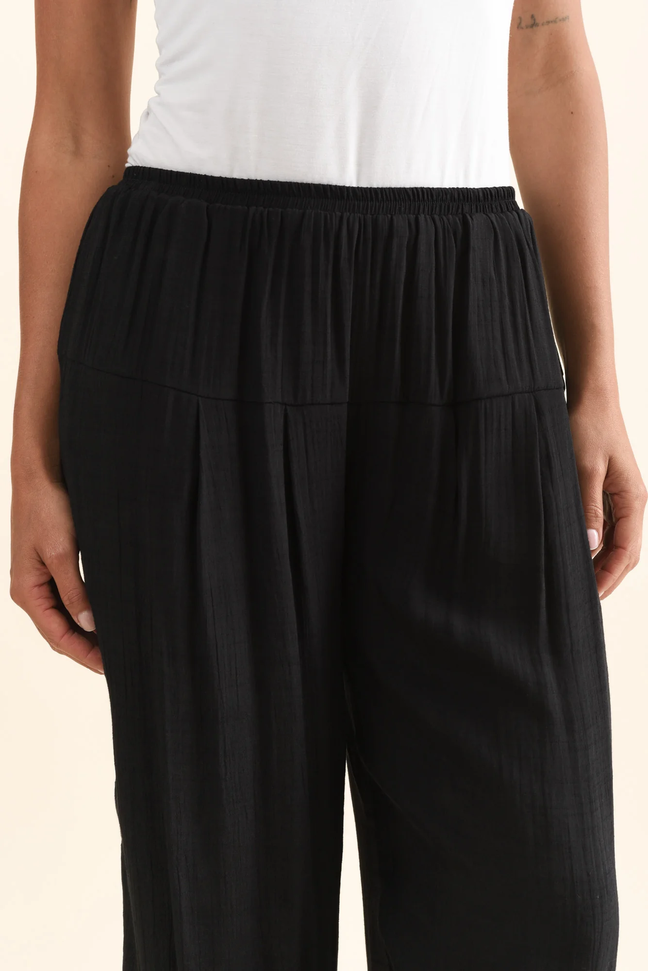Vanita Black Pocket Pants - Image 5