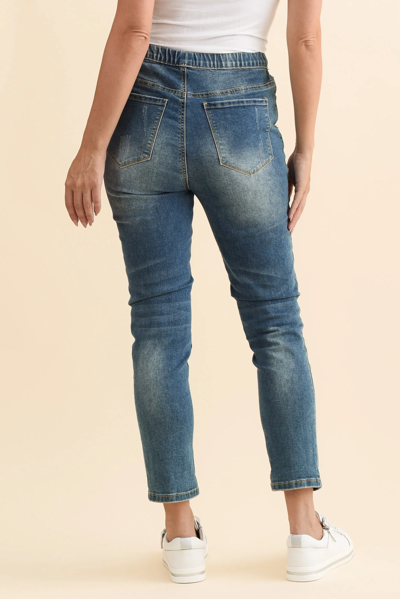 Zadie Distressed Blue Stretch Jeans - Image 5